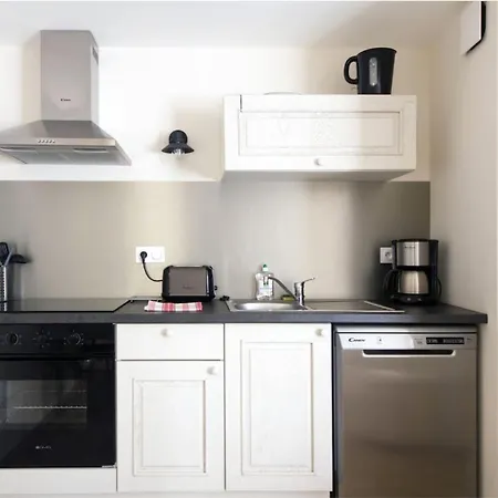 Belle Location Et Grande Terrasse Prives