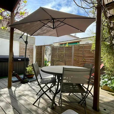 Belle Location Et Grande Terrasse Prives Appartement *